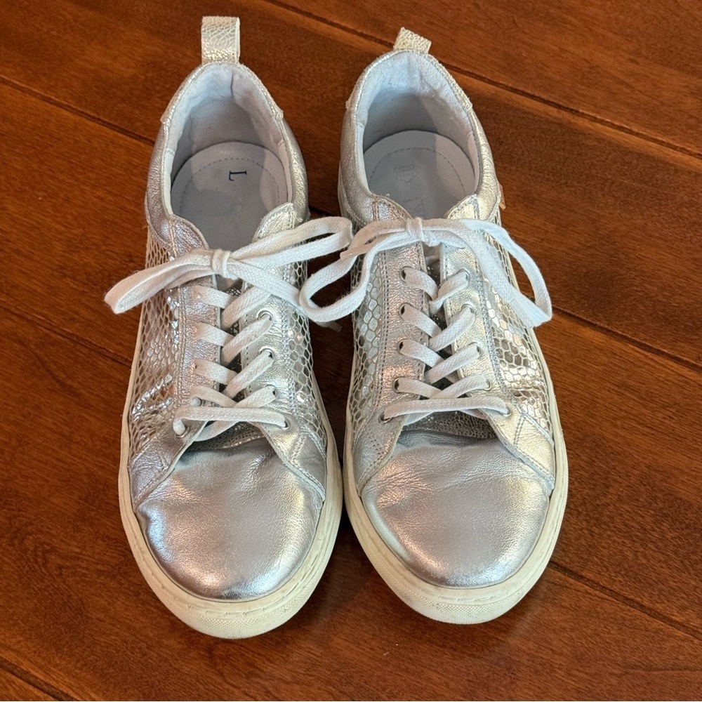 Lasocki Elegant Silver Women's Sneakers size 10